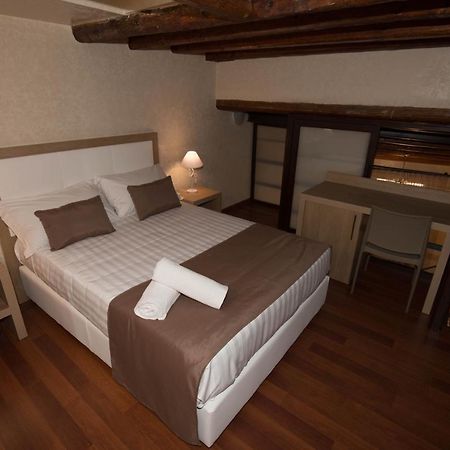 باليرمو B&B La Serenissima المظهر الخارجي الصورة
