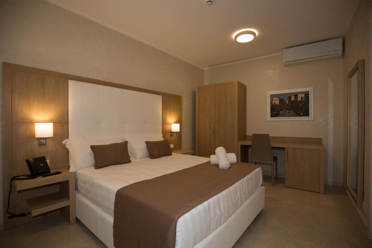 باليرمو B&B La Serenissima المظهر الخارجي الصورة